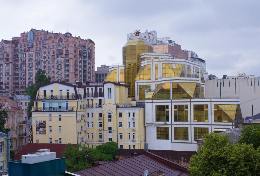 Studia Z Vidom Na Maidan Nezalejnosti Apartamento Kiev Quarto foto